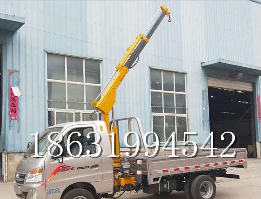 乡城县随车吊机车载吊机可拆卸12/24V车载吊绞盘小吊机那里有移动吊水泥随车吊机